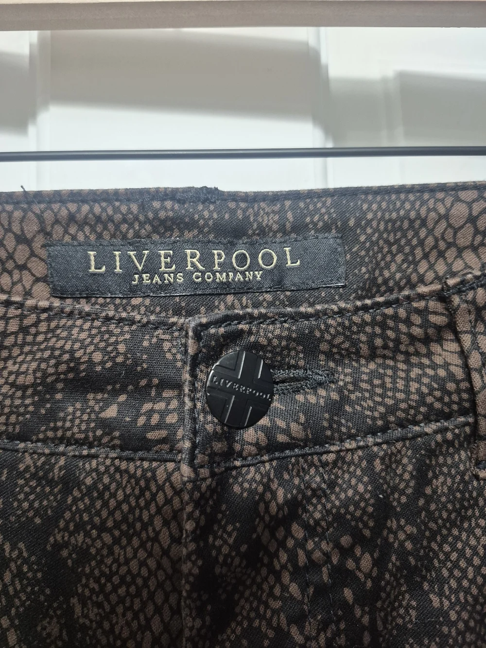 Liverpool Brown Snake-Print Women’s Jeans